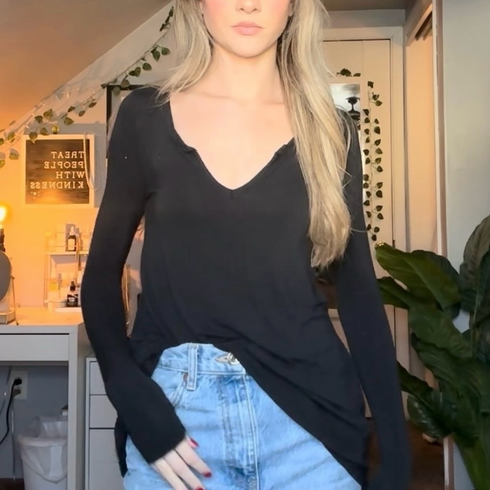 Black Hollister Long Sleeve Shirt